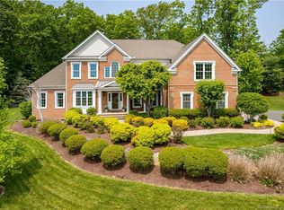 301 Northington Dr, Avon, CT 06001