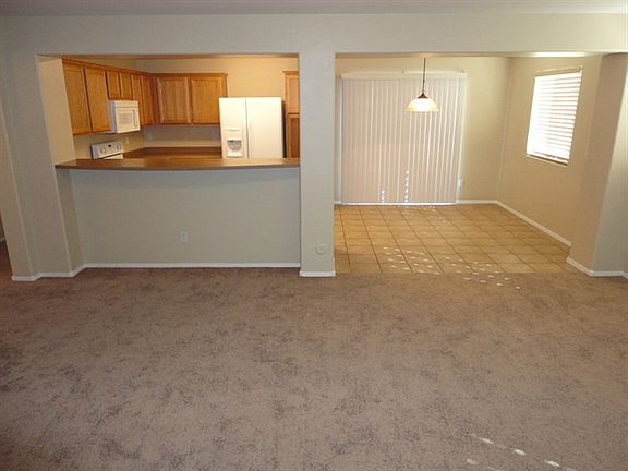 4th image of 236 W Angus Rd