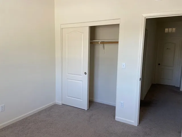 Freemark Dr — Photo 6