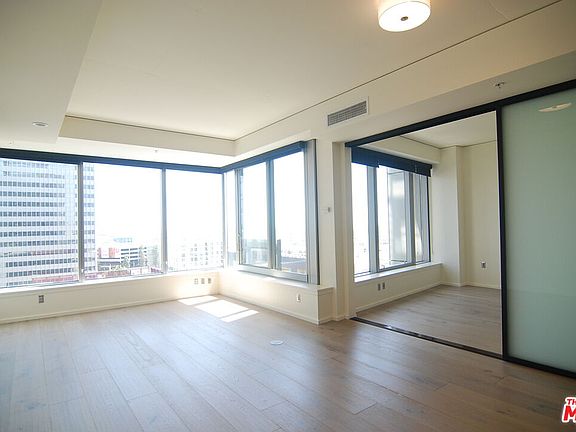 2nd image of 1155 S Grand Ave APT 1105