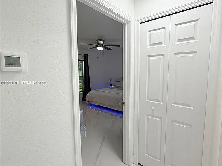 700 Connecticut Ln — Photo 30