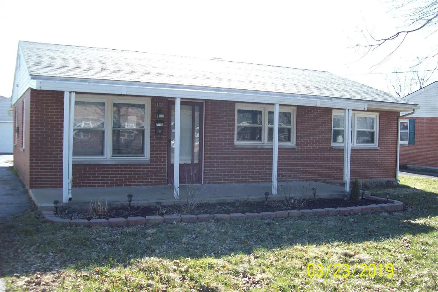 108 Trenton Pl photo 1