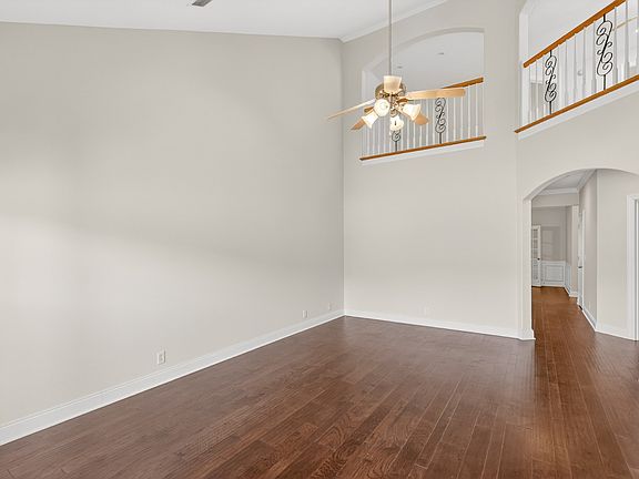 5th image of 306 Whiteamore Run