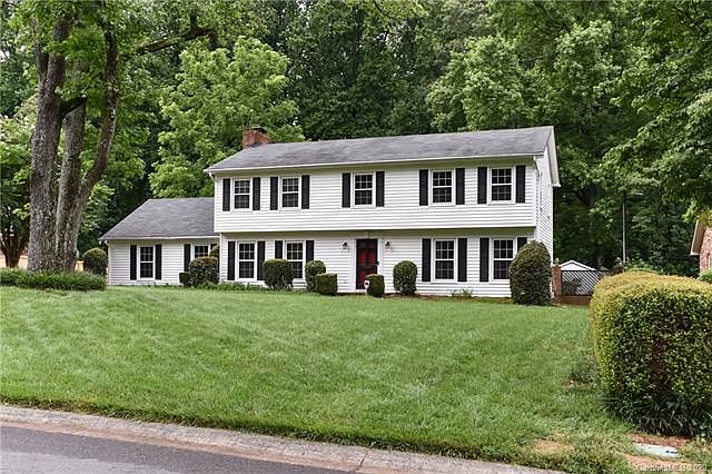 1st image of 6533 Pencade Ln