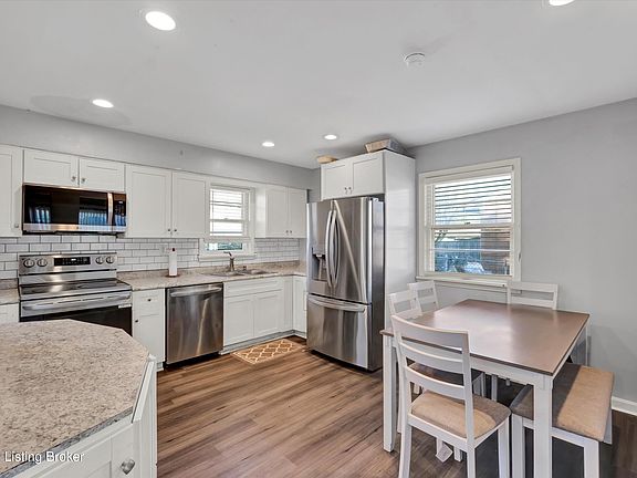 2nd image of 2415 Sunshine Way