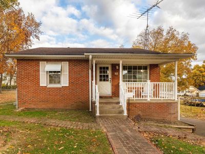 2010 1st St, Eldorado, IL, 62930