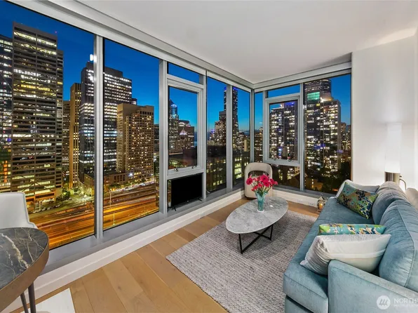 800 Columbia Street #1801, Seattle, WA 98104