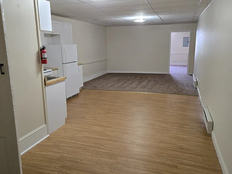 kitchen/living room