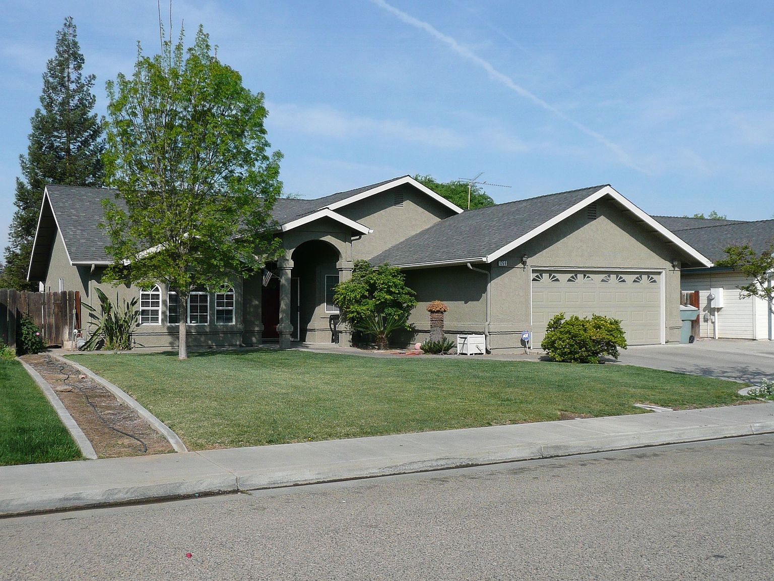 1269 N Michelle Dr, Dinuba, CA 93618 Zillow