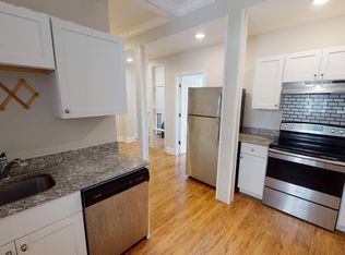 1192 Commonwealth Ave #2R, Allston, MA 02134