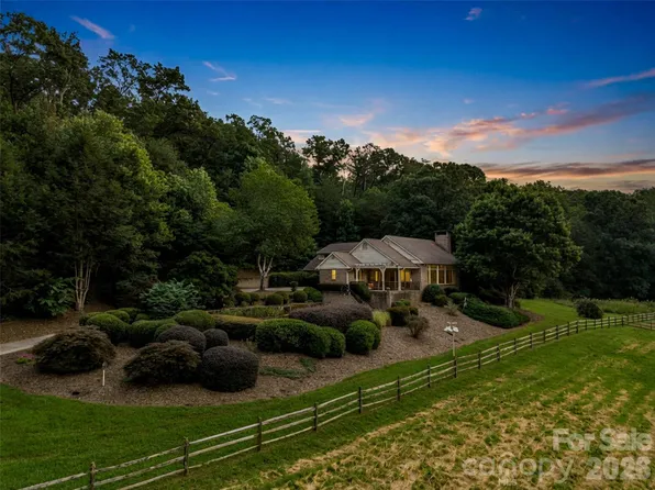 1870 Palmer Rd, Mill Spring, NC 28756