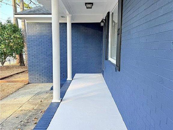 4th image of 425 N Platte Rd