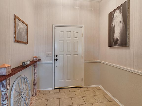 3rd image of 5306 Long Leaf Dr