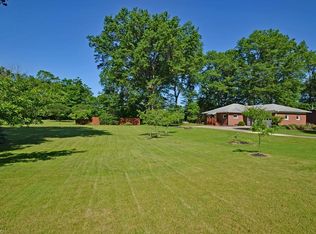 4232 E River Rd, Sheffield Village, OH 44054