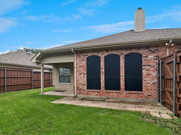 10610 Stone Falls Ln — Photo 22