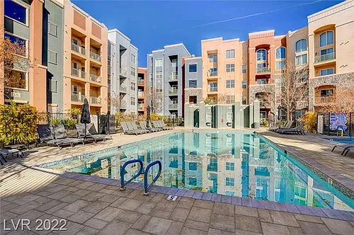 38 E Serene Ave Photo 1