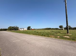 Clearfork Rd, Russell Springs, KY 42642