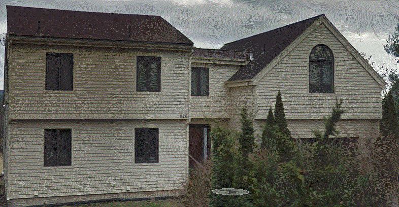 1st image of 826 S East St
