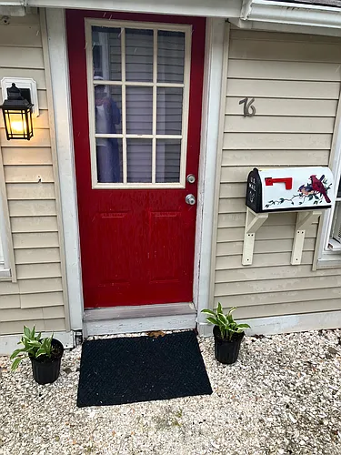 76 Gifford St #1 Photo 1