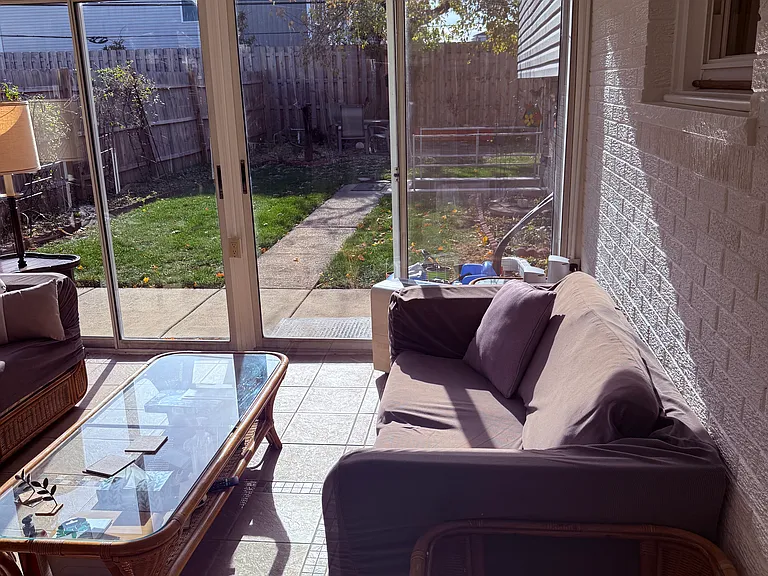 1061 Wicke Ave — Photo 7