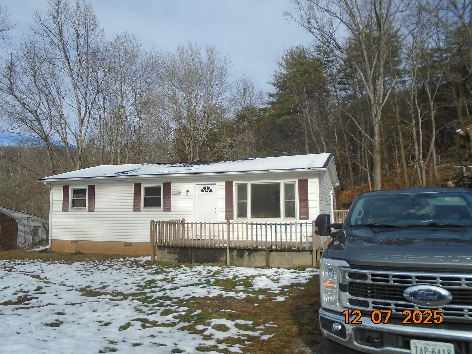 3 bed, 960 sqft, $1,200 — Photo 4