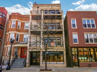 1933 W Irving Park Rd APT 3, Chicago, IL 60613