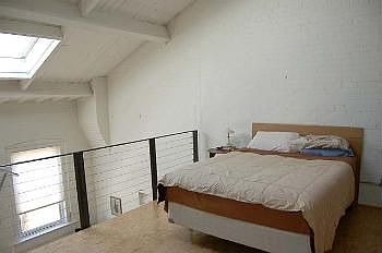 5th image of 223 E Ann St APT 4