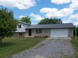 113 S Westlawn Dr, Midland, MI 48640