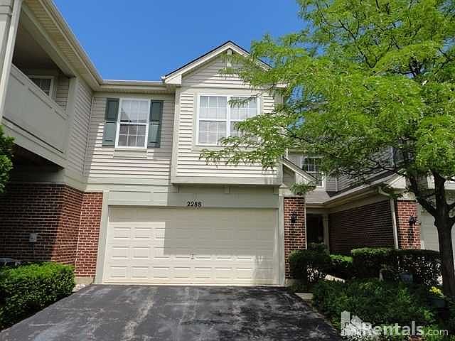 1st image of 2288 Vanderbilt Dr