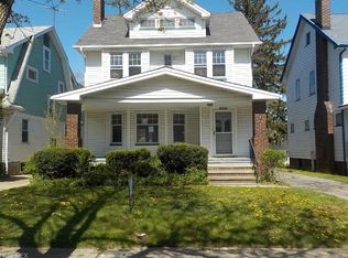 1086 Greyton Rd, Cleveland Heights, OH 44112