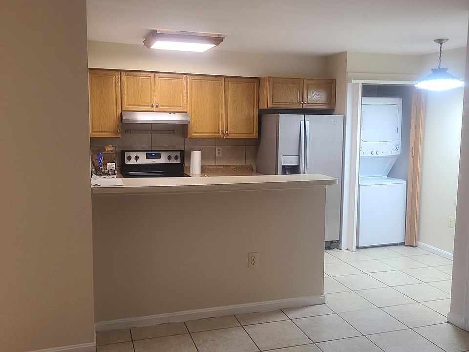 Living room, eat in kitchen