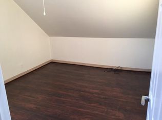 286 Grove St APT 3, Fall River, MA 02720