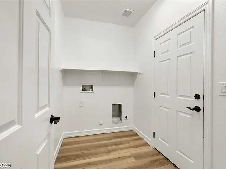 2519 Sparrow Way — Photo 19