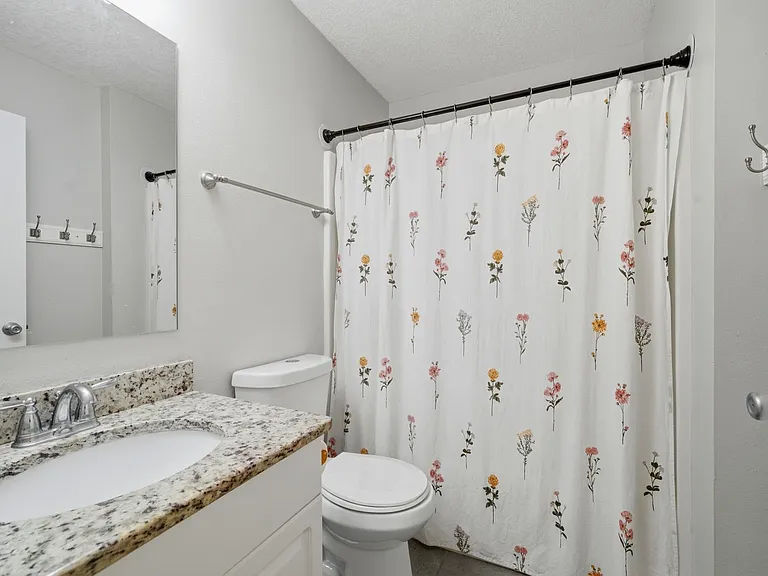 519 Batten Blvd — Photo 7