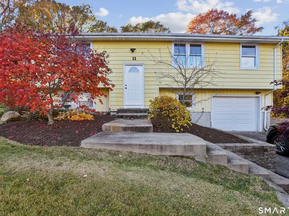 11 Texas Drive, Montville, CT 06370