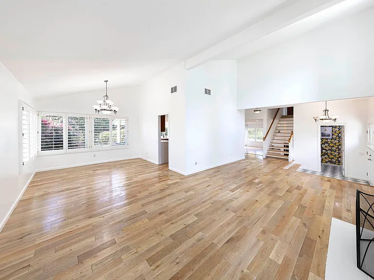 1652 N Pala Pl — Photo 6