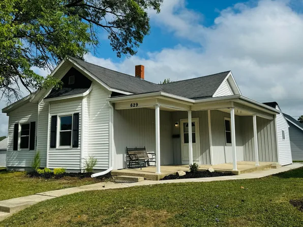 629 W Wayne St, Celina, OH 45822