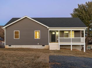 14 Grand Vw, Staunton, VA 24401