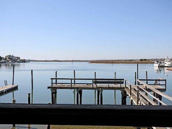 Long Range Southern Exposure