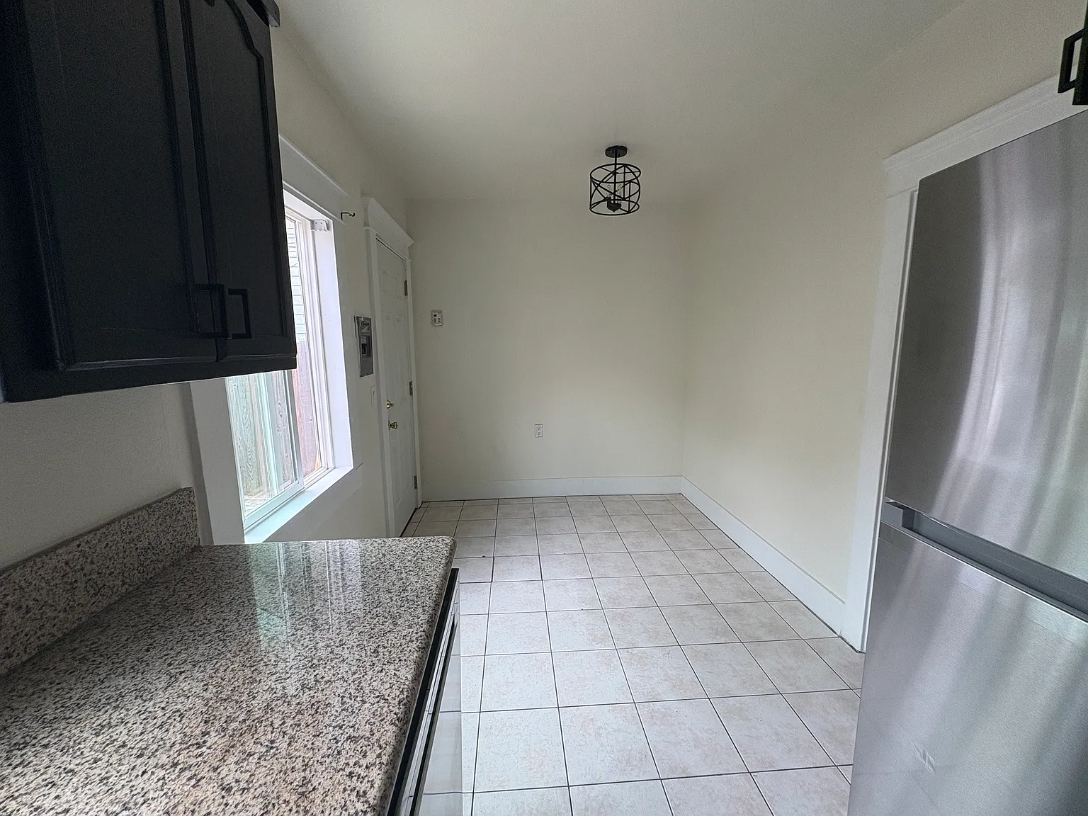 1 bed, 500 sqft, $2,000 — Photo 3