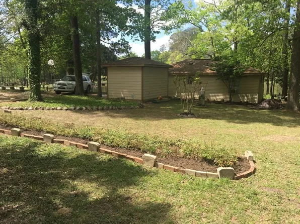 11318 S Lake Shore Dr, Conroe, TX 77303
