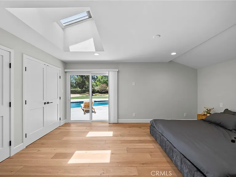5823 Lubao Ave — Photo 14