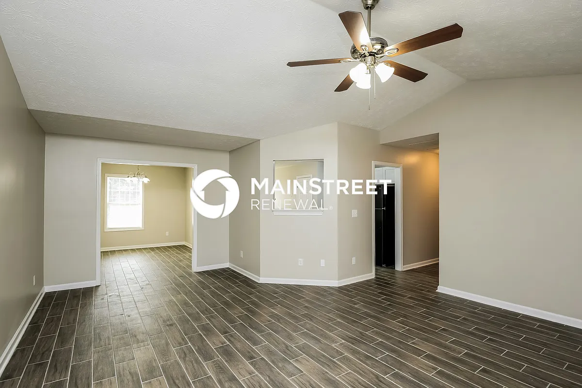 Living Room - 420 Foxdale Rd