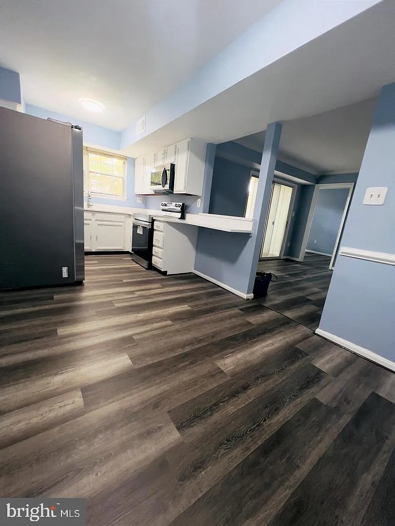 Antietam Square Condo — Photo 3