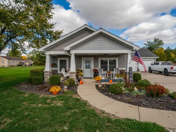 119 Blue Pride Dr, Brookville, OH 45309