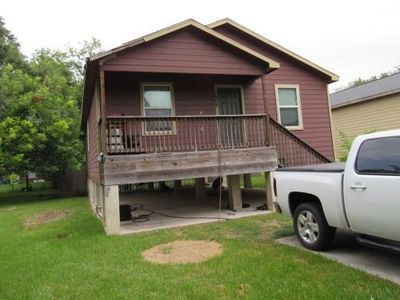 1402 W Phillips St, Alvin, TX, 77511