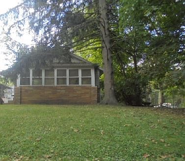 1st image of 531 Alpeana St