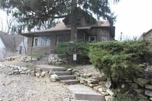 1st image of 544 Lincoln Ct