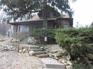 544 Lincoln Ct, Davenport, IA 52804