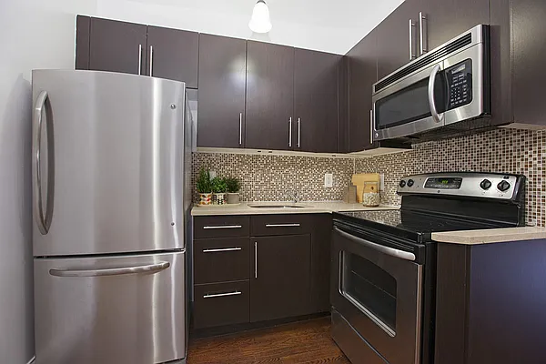 Rented by Platinum Properties | media 19